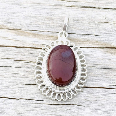 Yemeni Red Aqeeq Stone Pendant For Ladies | Aqeeq Pendant | Aqeeq Necklace | Aqeeq Shia | Akik Stone | Abyssinian Stone | Sterling Silver 92.5 | Plain Yemeni Agate Stone | Dark Red Kabadi Aqeeq Stone - Al Ali Gems