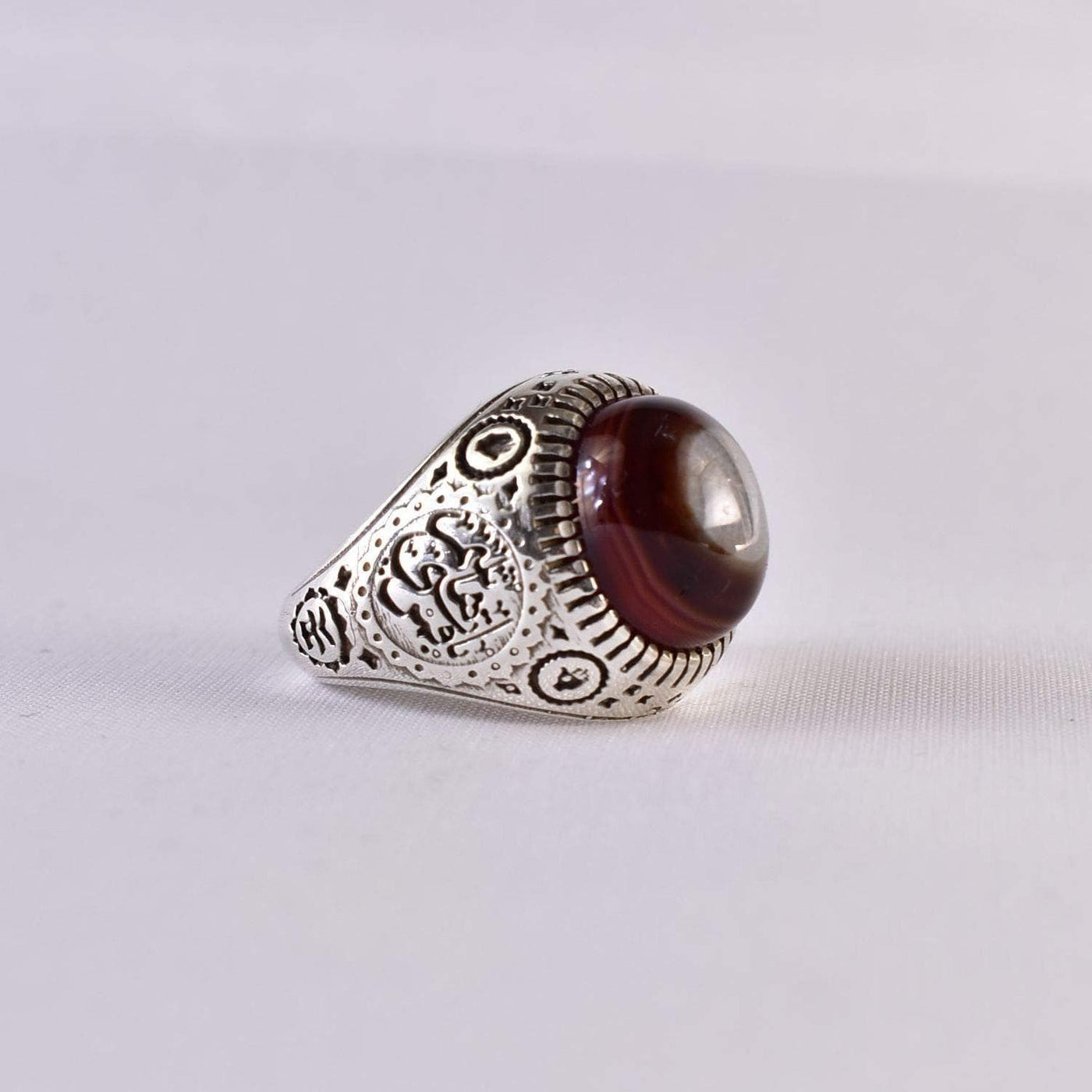 Yemeni Suleiman Aqeeq Ring | خاتم سليماني عقيق سليماني | AlAliGems | Sterling Silver Ring US Size 11 - Al Ali Gems